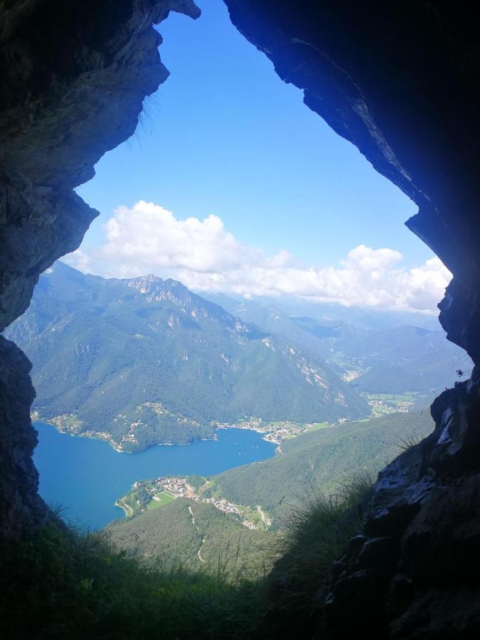 Casa Luca E Cristina Villa Mezzolago Eksteriør bilde