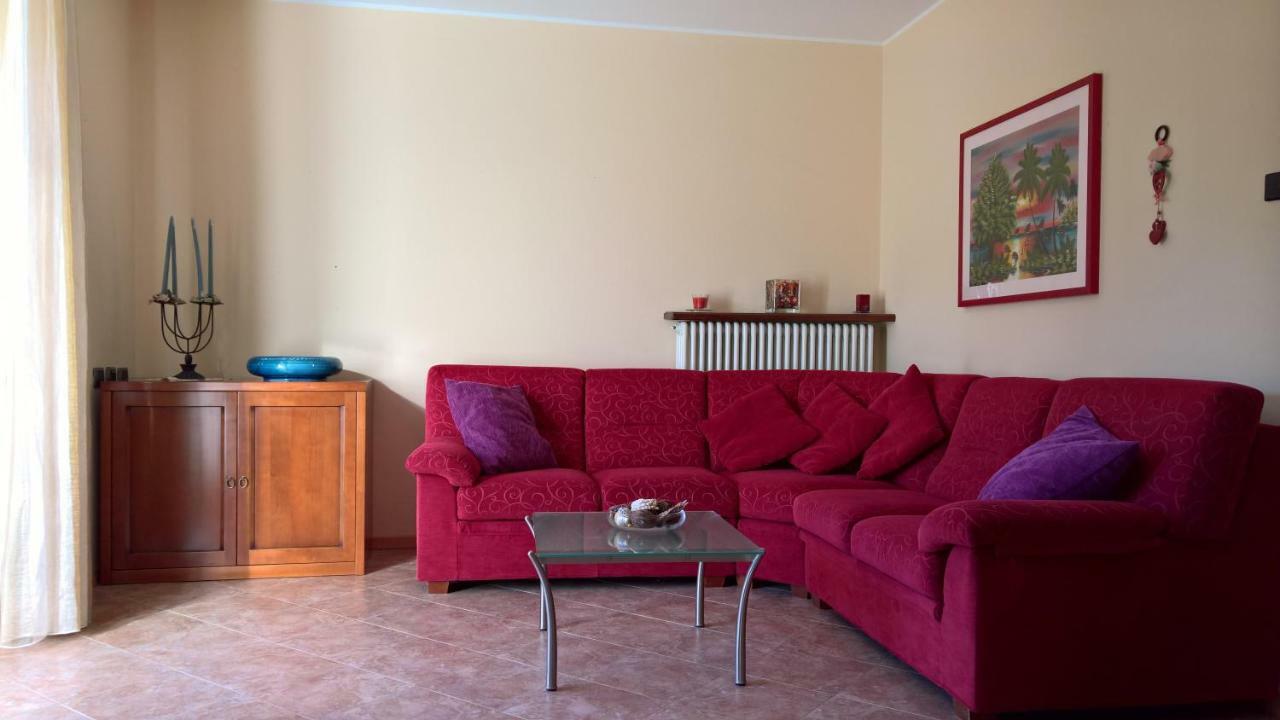 Casa Luca E Cristina Villa Mezzolago Eksteriør bilde